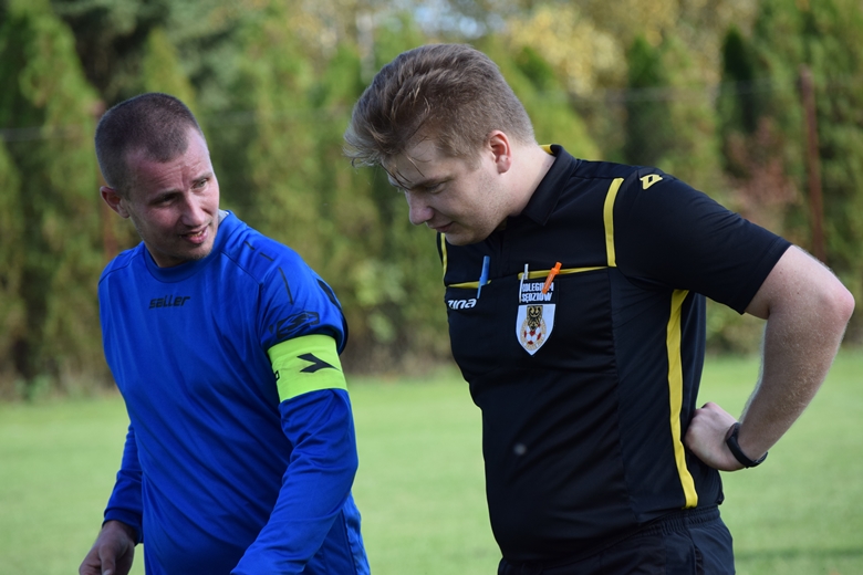 10. kolejka B-klasy Błękitni Chwalimierz - Błyskawica Lenartowice 