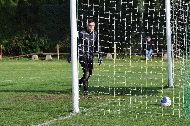 10. kolejka B-klasy Błękitni Chwalimierz - Błyskawica Lenartowice 