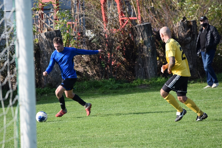 10. kolejka B-klasy Błękitni Chwalimierz - Błyskawica Lenartowice 