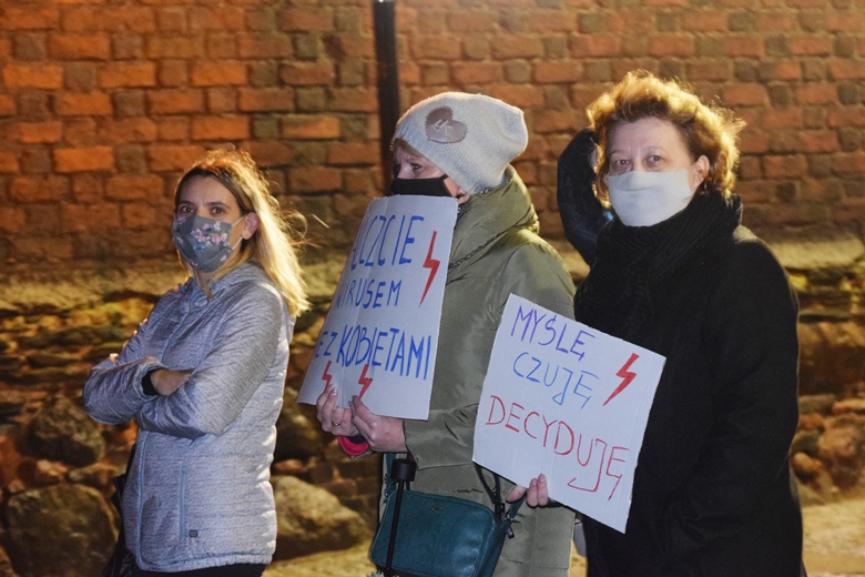 Średzianie wyrazili swój sprzeciw wobec orzeczenia TK