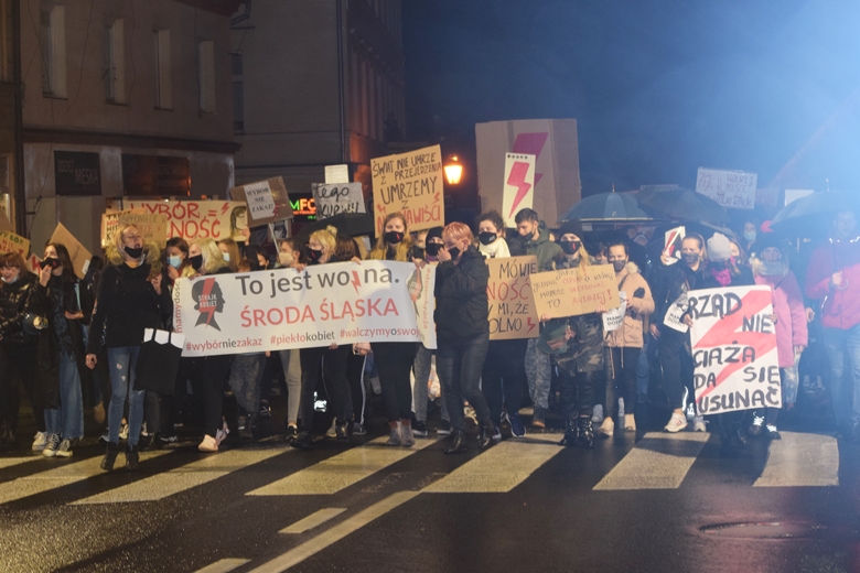 Średzianie wyrazili swój sprzeciw wobec orzeczenia TK