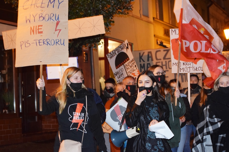 Średzianie wyrazili swój sprzeciw wobec orzeczenia TK