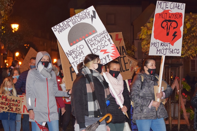 Średzianie wyrazili swój sprzeciw wobec orzeczenia TK