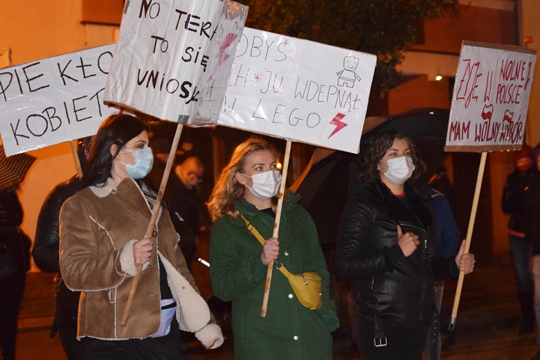 Średzianie wyrazili swój sprzeciw wobec orzeczenia TK