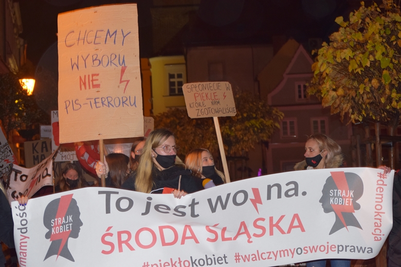 Średzianie wyrazili swój sprzeciw wobec orzeczenia TK