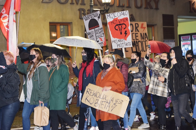 Średzianie wyrazili swój sprzeciw wobec orzeczenia TK