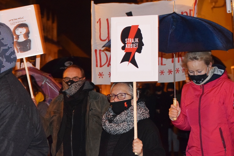 Średzianie wyrazili swój sprzeciw wobec orzeczenia TK