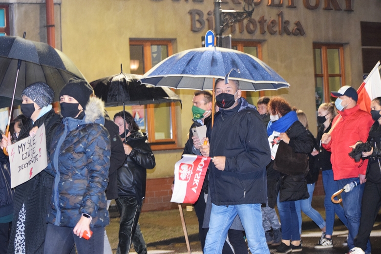 Średzianie wyrazili swój sprzeciw wobec orzeczenia TK