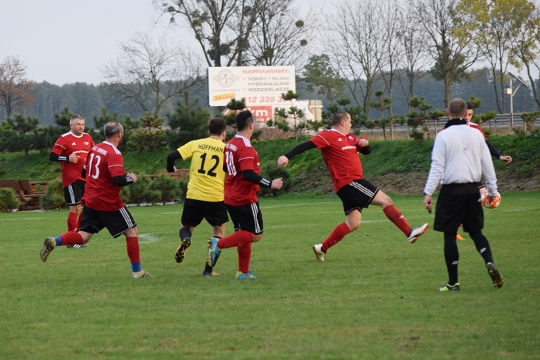 11. kolejka B-klasy Pagel Komorniki vs Augustyn Wrocław 