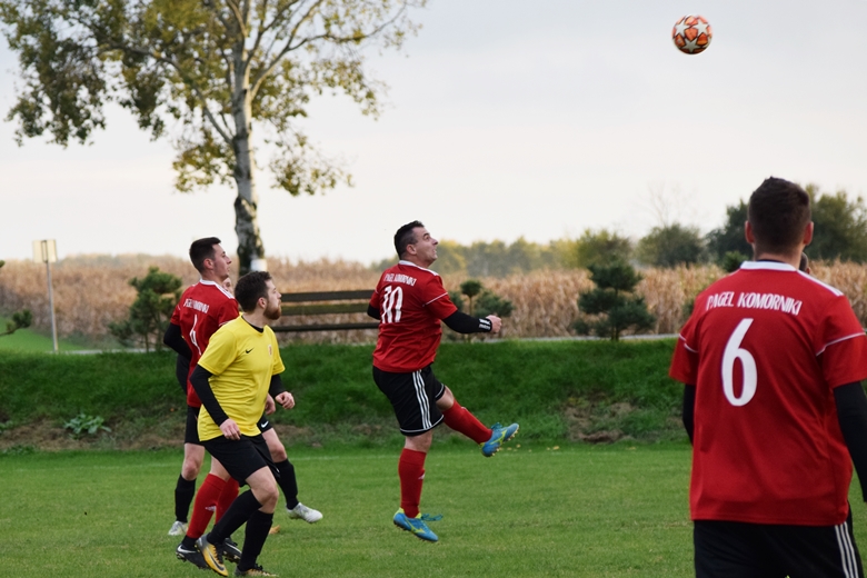 11. kolejka B-klasy Pagel Komorniki vs Augustyn Wrocław 