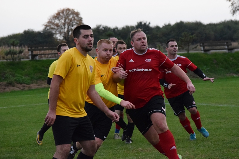 11. kolejka B-klasy Pagel Komorniki vs Augustyn Wrocław 