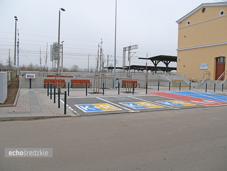 Dworzec w Malczycach po remoncie