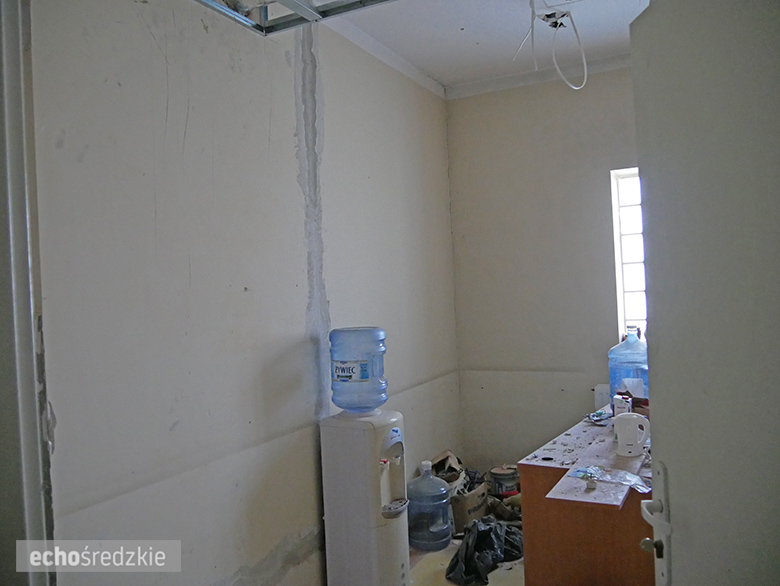 Remont budynku szpitala trwa