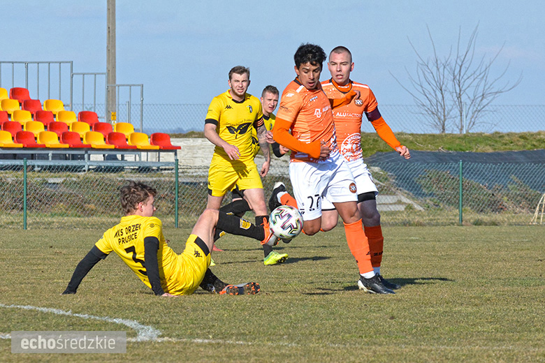 Mechanik Brzezina - Orzeł Prusice