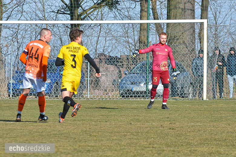 Mechanik Brzezina - Orzeł Prusice