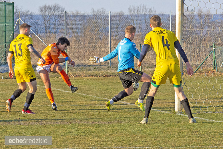 Mechanik Brzezina - Orzeł Prusice