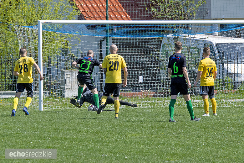 Piast Lutynia - Błyskawica Lenartowice 2:2