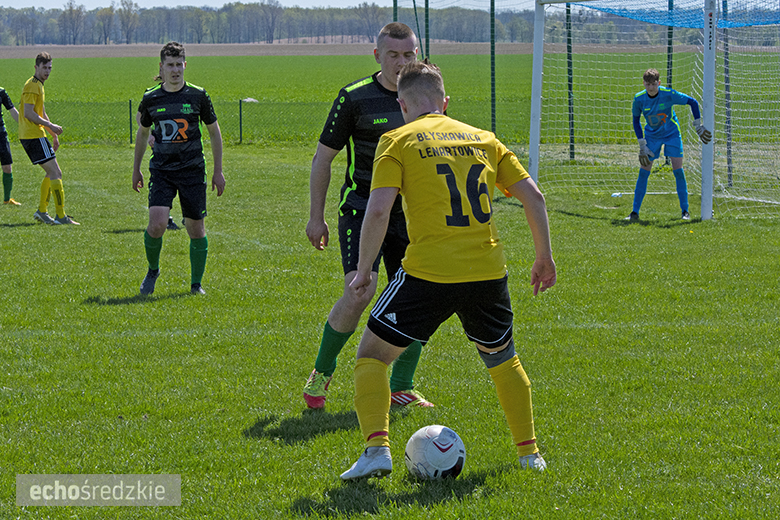 Piast Lutynia - Błyskawica Lenartowice 2:2