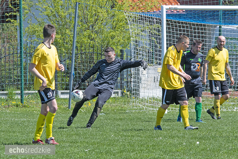 Piast Lutynia - Błyskawica Lenartowice 2:2
