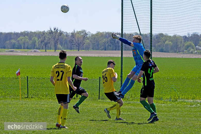 Piast Lutynia - Błyskawica Lenartowice 2:2