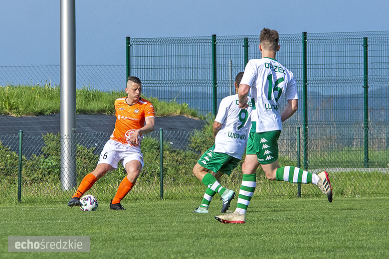 Mechanik Brzezina - Orzeł Lubawka 0:1