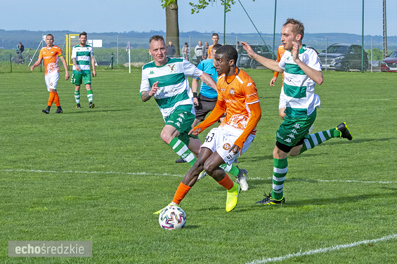 Mechanik Brzezina - Orzeł Lubawka 0:1