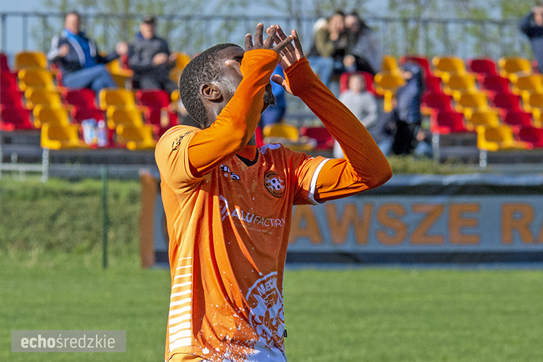 Mechanik Brzezina - Orzeł Lubawka 0:1