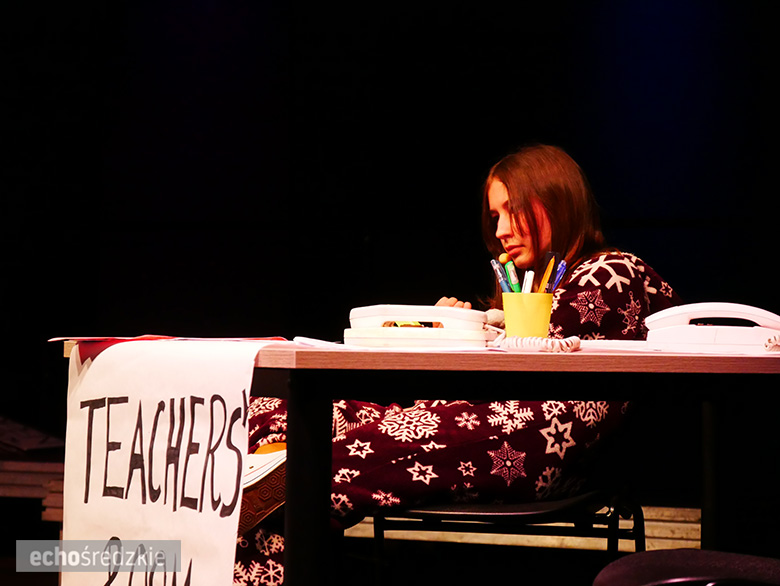 "Jeszcze wszystko będzie normalnie" piękny spektakl w reżyserii Agnieszki i Michała Gawlińskich