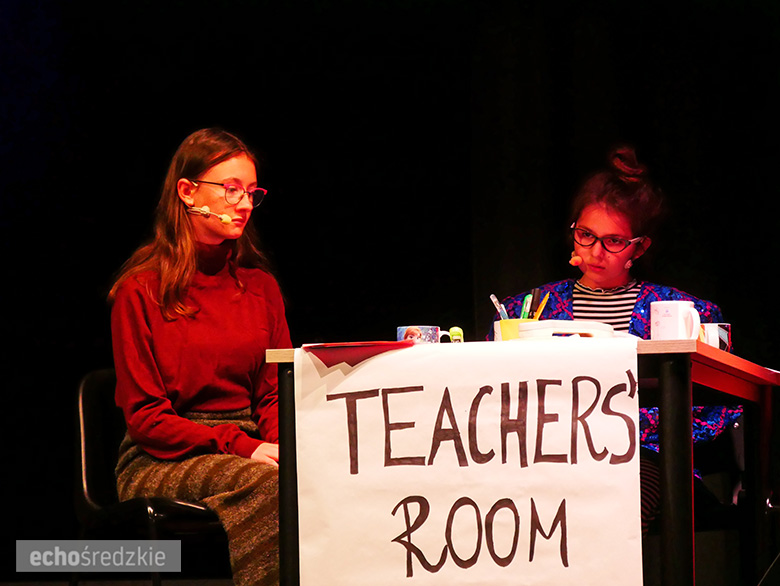 "Jeszcze wszystko będzie normalnie" piękny spektakl w reżyserii Agnieszki i Michała Gawlińskich