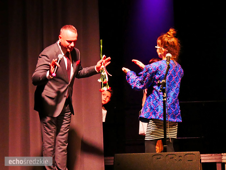 "Jeszcze wszystko będzie normalnie" piękny spektakl w reżyserii Agnieszki i Michała Gawlińskich