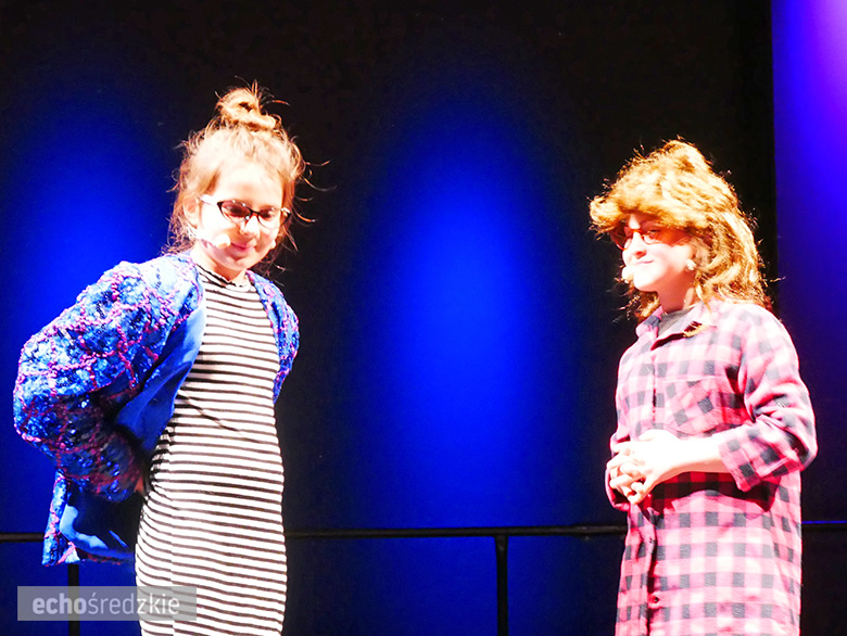 "Jeszcze wszystko będzie normalnie" piękny spektakl w reżyserii Agnieszki i Michała Gawlińskich