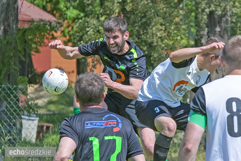 Piast Lutynia - Wulkan Ogrodnica 2:1