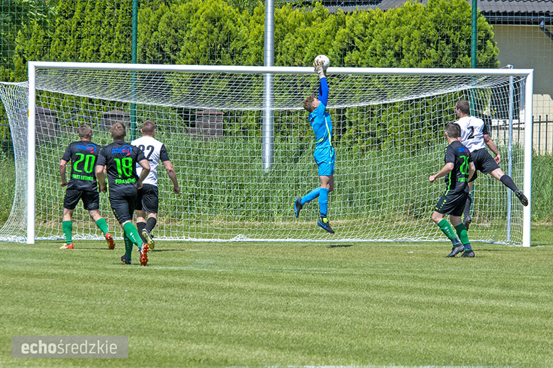 Piast Lutynia - Wulkan Ogrodnica 2:1