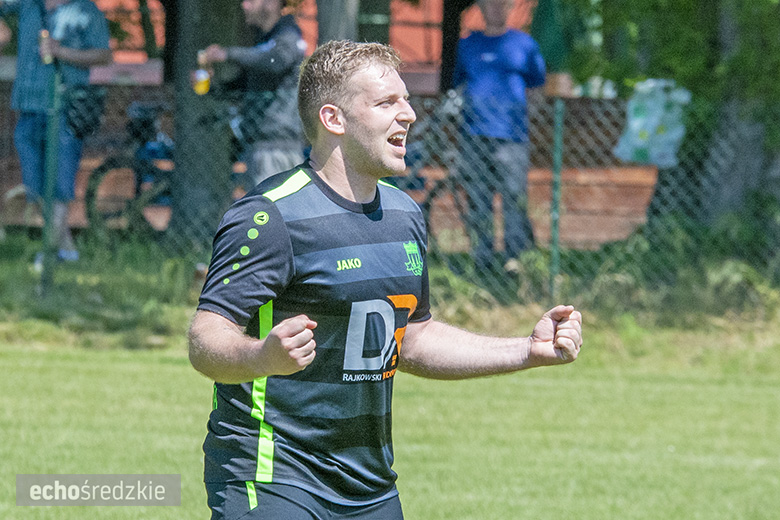 Piast Lutynia - Wulkan Ogrodnica 2:1