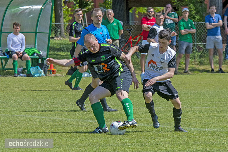 Piast Lutynia - Wulkan Ogrodnica 2:1