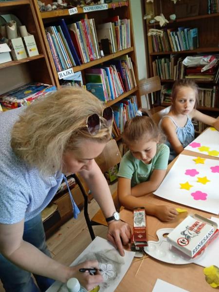 Warsztaty plastyczne z Joanną Gąsiorowską w Osieku i Kostomłotach