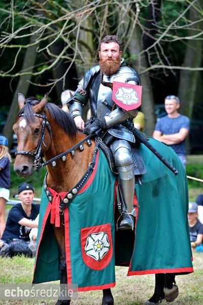 V Turniej Rycerski w Zamku na Wodzie w Wojnowicach