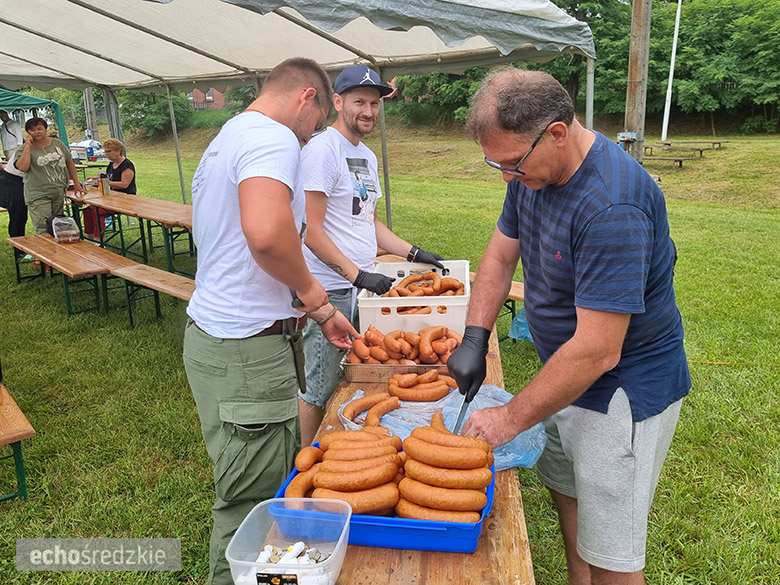 Piknik charytatywny dla Krzysia w Malczycach