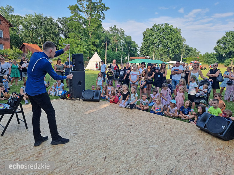 Piknik charytatywny dla Krzysia w Malczycach