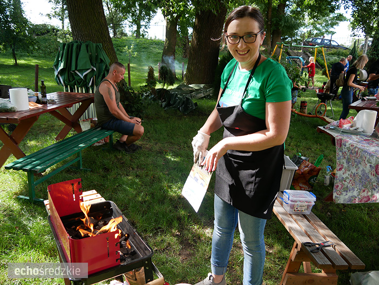 Piknik rodzinny na terenie Specjalnego Ośrodka Szkolno-Wychowawczego w Środzie Śląskiej