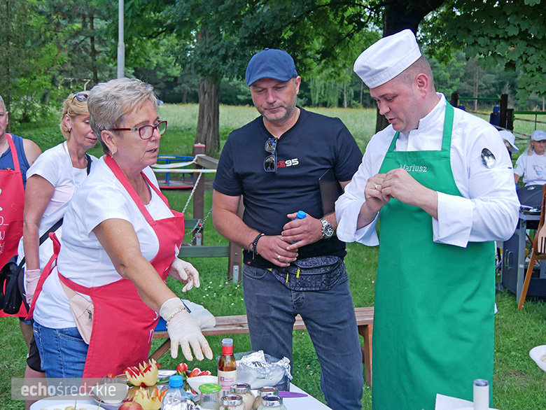 Piknik rodzinny na terenie Specjalnego Ośrodka Szkolno-Wychowawczego w Środzie Śląskiej