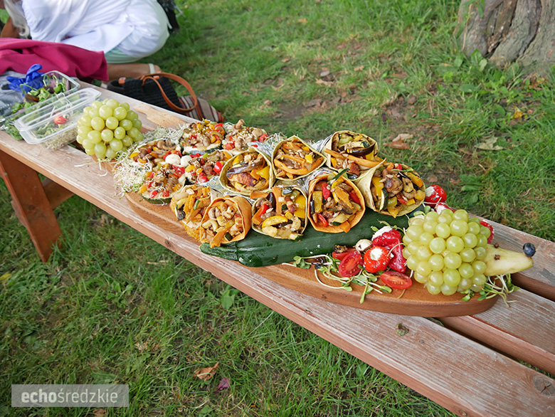 Piknik rodzinny na terenie Specjalnego Ośrodka Szkolno-Wychowawczego w Środzie Śląskiej