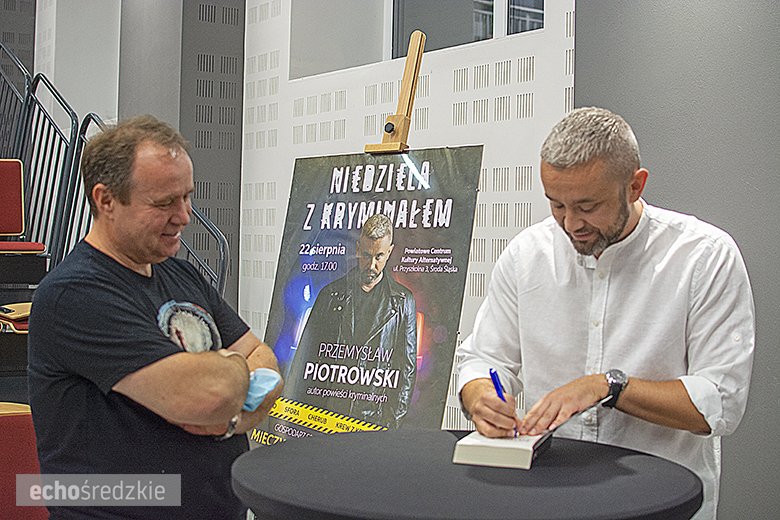 Przemysław Piotrowski gościem "Niedzieli z Kryminałem"