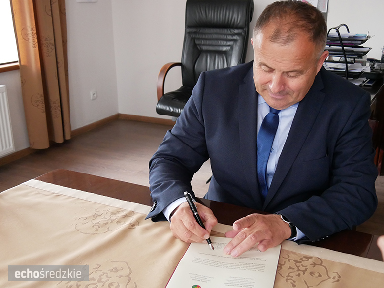 W Gminie Miękinia podpisano deklarację współpracy na rzecz profilaktyki raka jelita grubego 