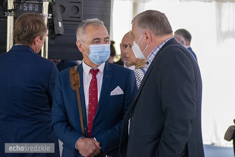 Wbudowanie kamienia węgielnego pod budowę zakładu Frito Lay w miejscowości Święte