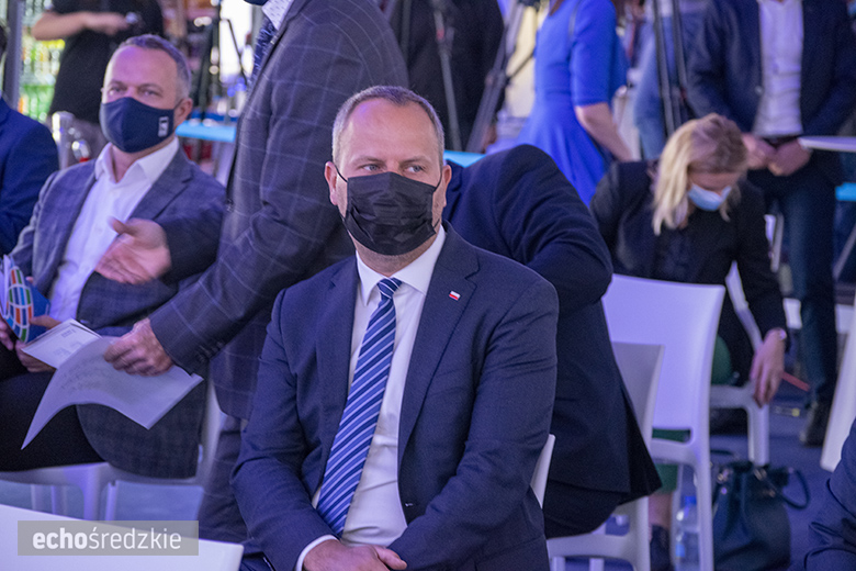 Wbudowanie kamienia węgielnego pod budowę zakładu Frito Lay w miejscowości Święte