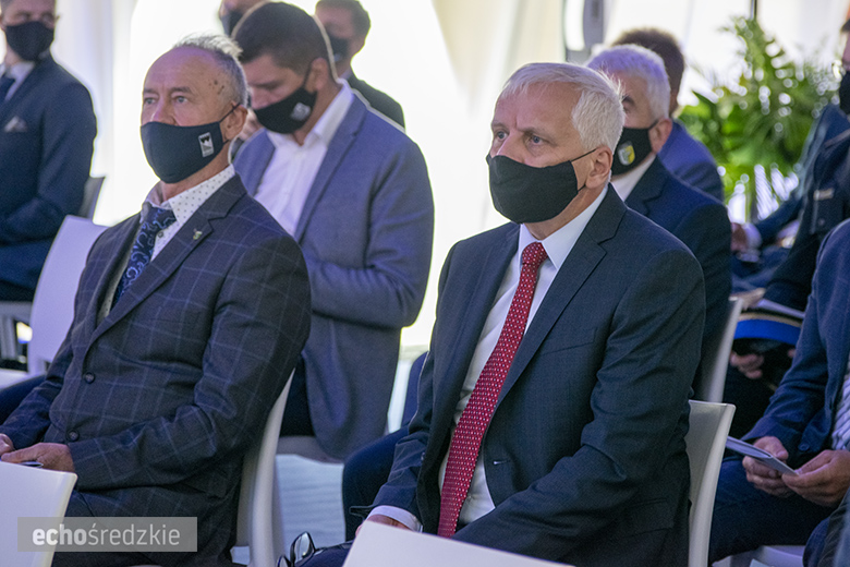 Wbudowanie kamienia węgielnego pod budowę zakładu Frito Lay w miejscowości Święte