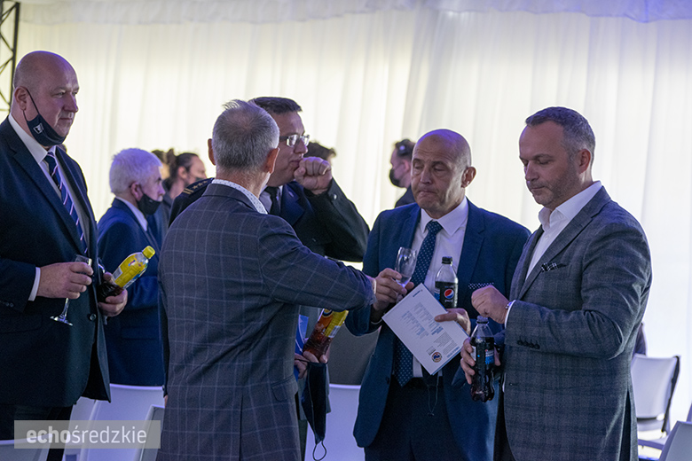 Wbudowanie kamienia węgielnego pod budowę zakładu Frito Lay w miejscowości Święte