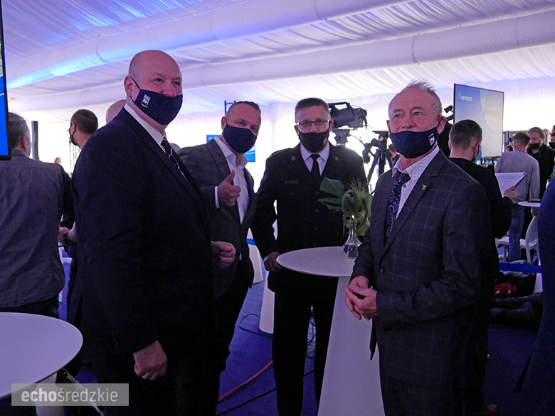 Wbudowanie kamienia węgielnego pod budowę zakładu Frito Lay w miejscowości Święte