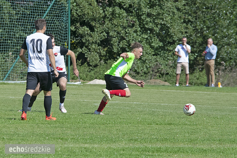LKS Ciechów - Zjednoczeni Łowęcice